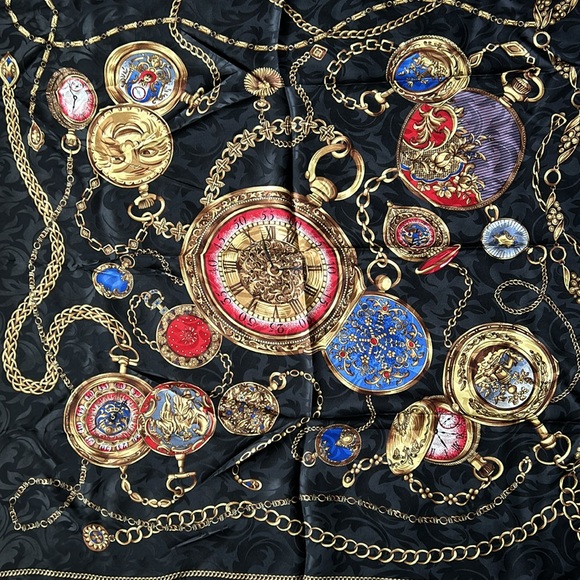 Seta Pura Square Silk Scarf - Picture 2 of 10